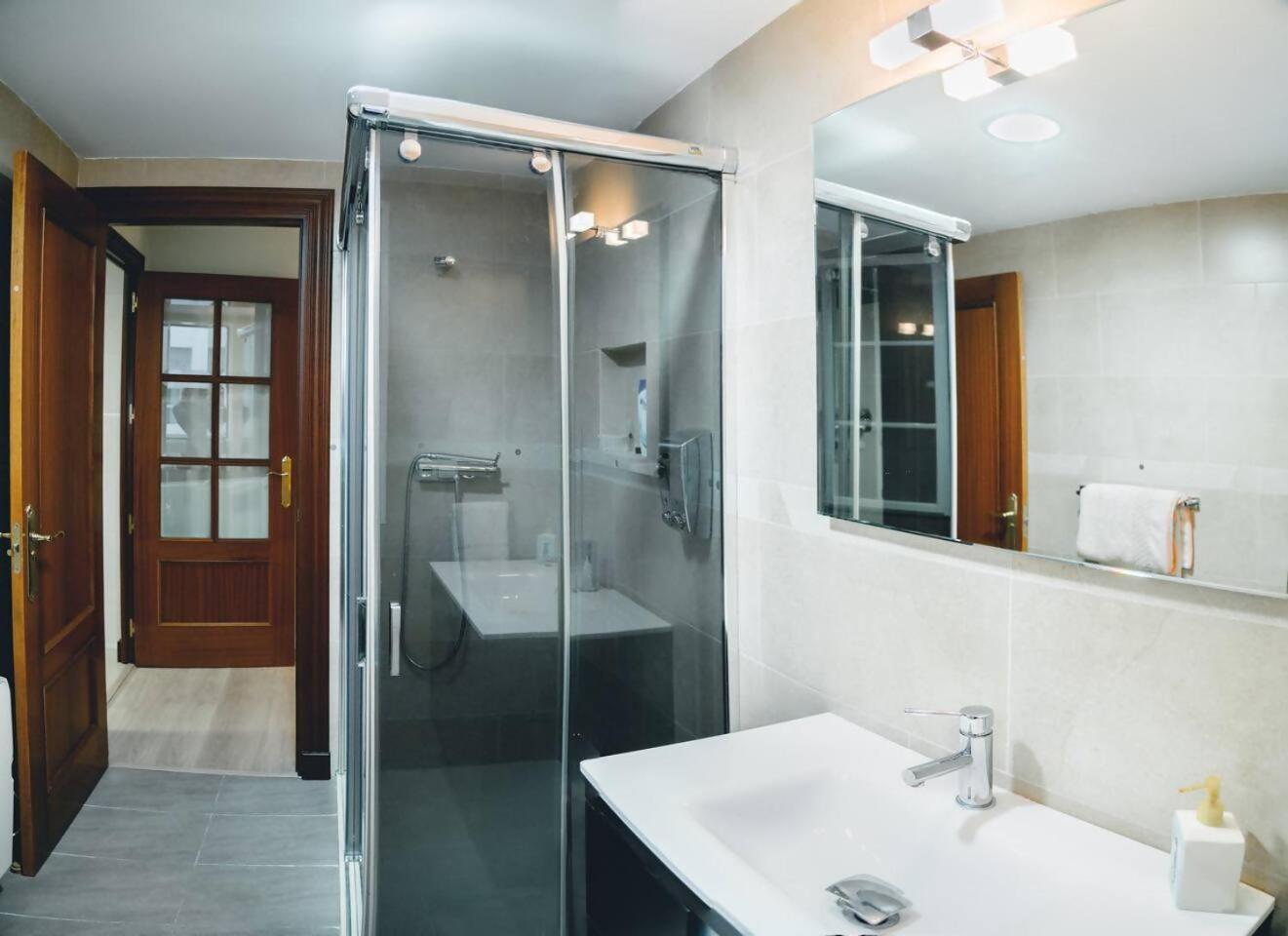 Home4U Arandas Centro Гранада Екстер'єр фото